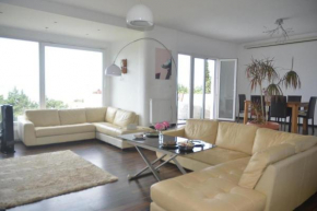 Caecilia & Lawrence Villa